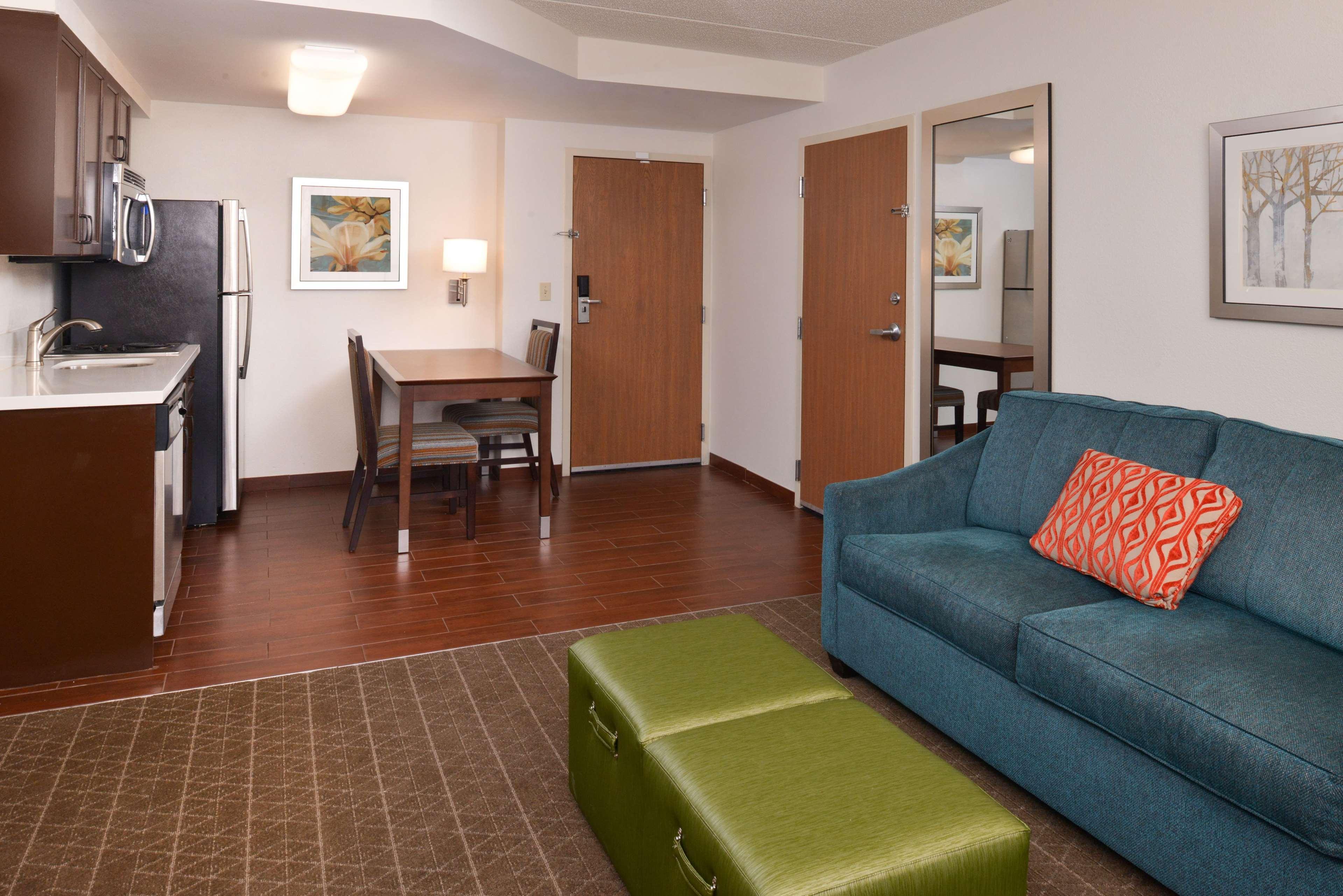 Hampton Inn & Suites Pueblo-Southgate Kültér fotó