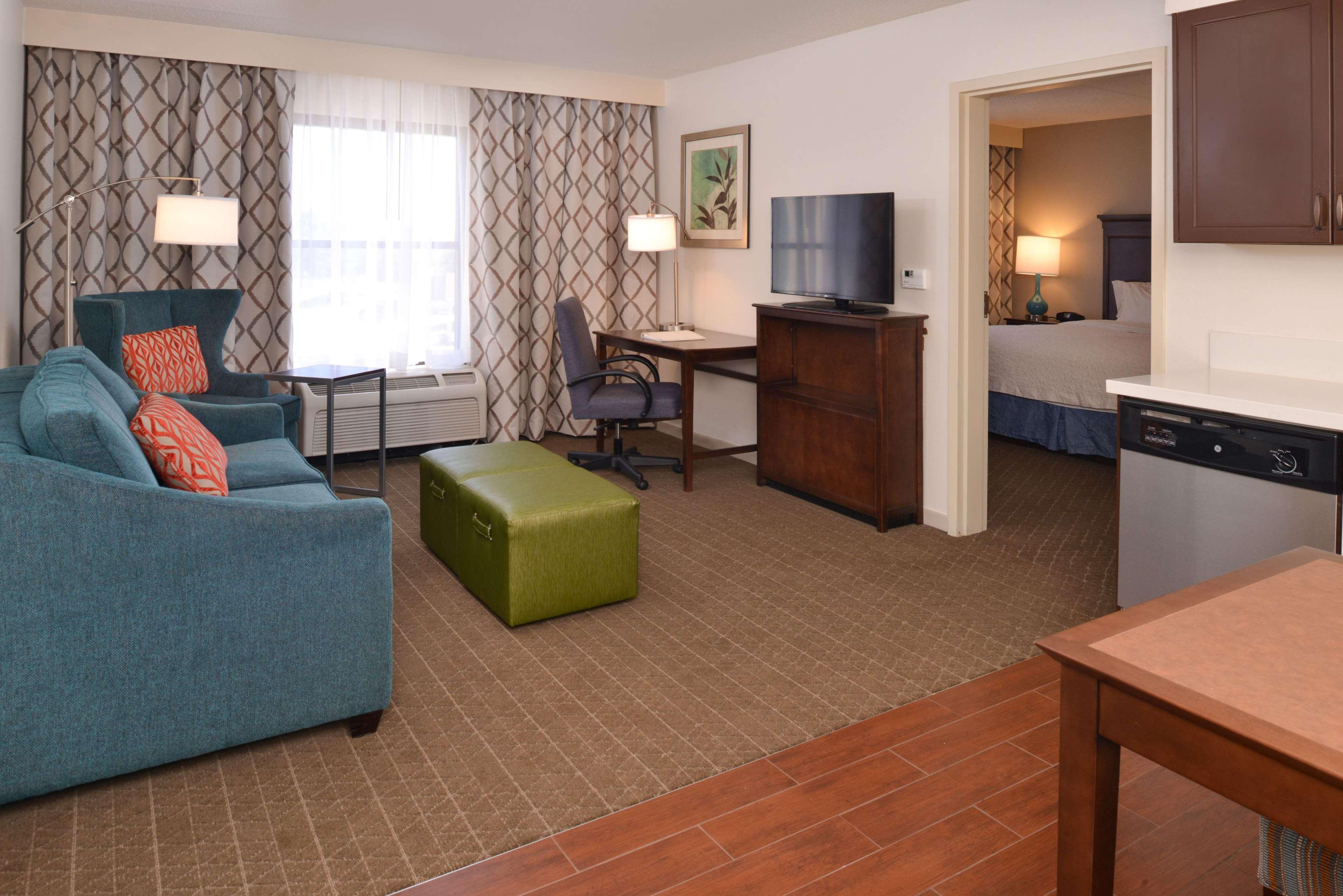 Hampton Inn & Suites Pueblo-Southgate Kültér fotó