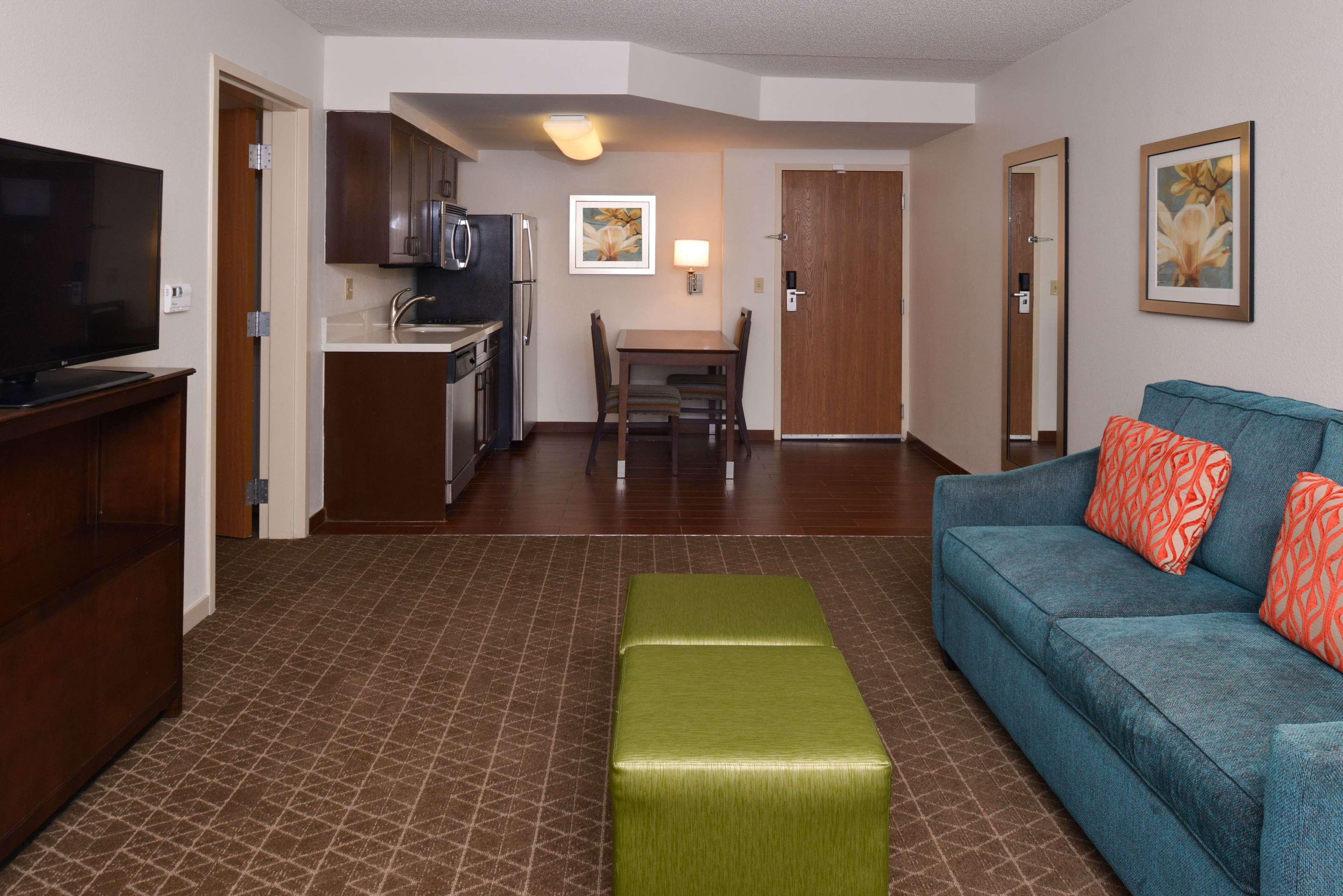 Hampton Inn & Suites Pueblo-Southgate Kültér fotó