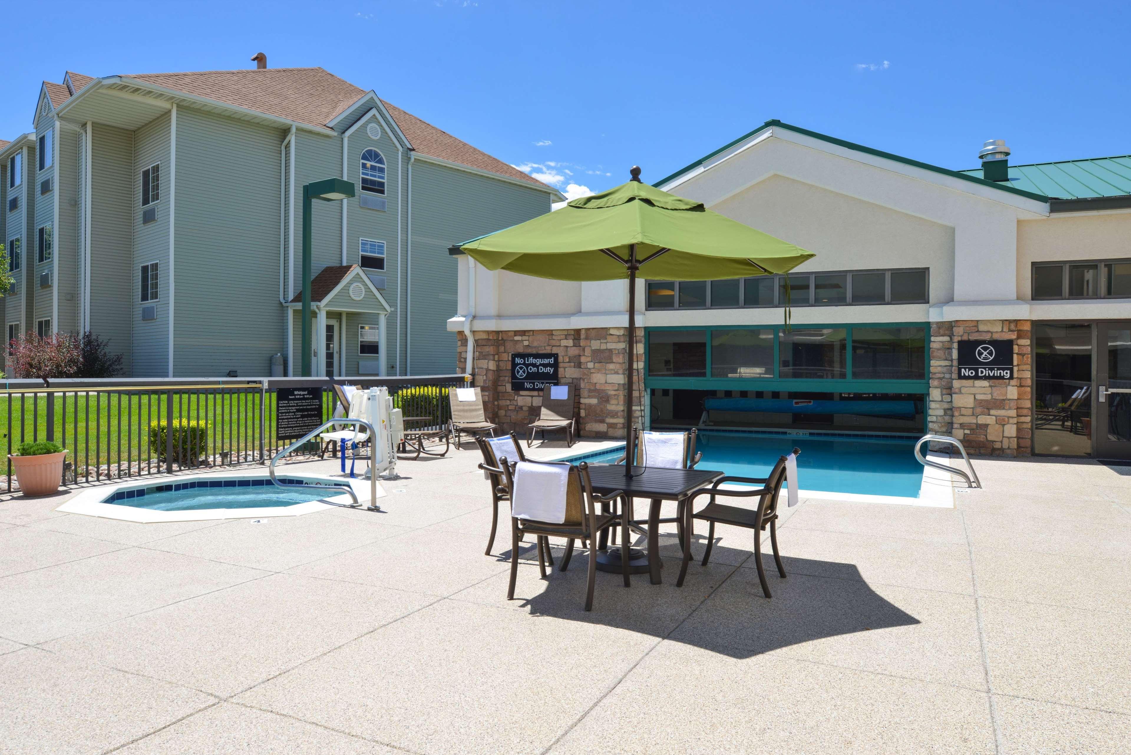 Hampton Inn & Suites Pueblo-Southgate Kültér fotó
